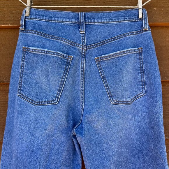 Universal Thread High Rise 90s Straight Button Up Blue Jeans Size 8 - Picture 10 of 14